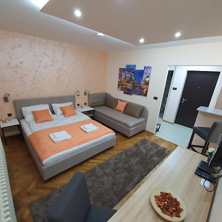 Apartman Dodolu Belgrado Esterno foto