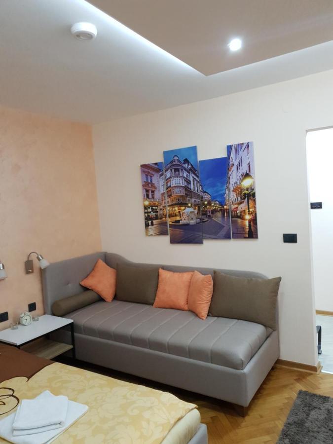 Apartman Dodolu Belgrado Esterno foto