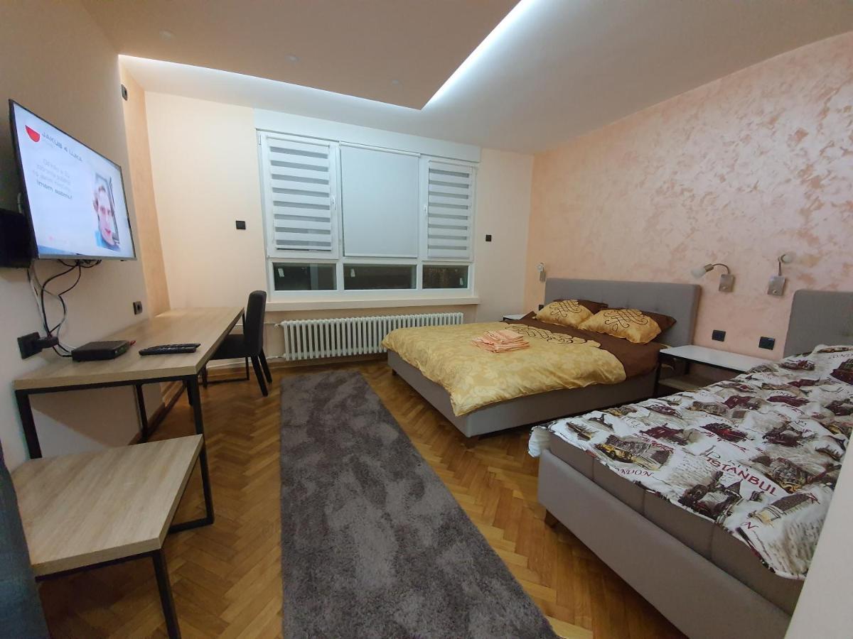 Apartman Dodolu Belgrado Esterno foto