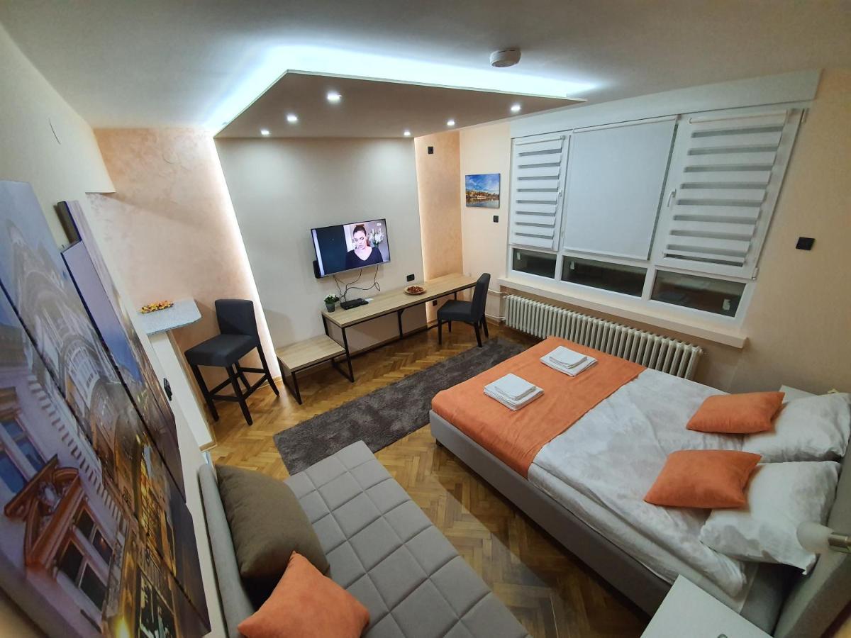 Apartman Dodolu Belgrado Esterno foto