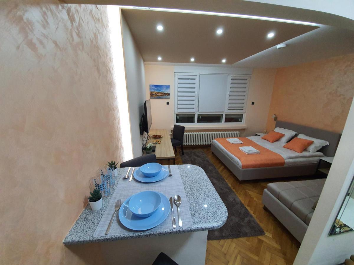 Apartman Dodolu Belgrado Esterno foto